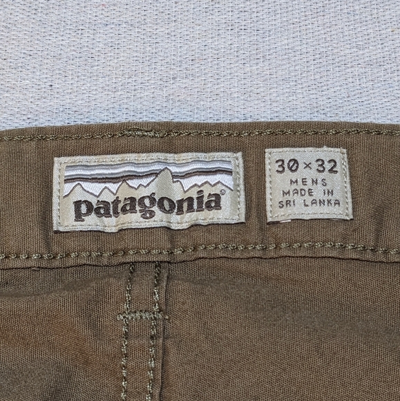 2 For $60! Patagonia Organic Cotton Flat front pants mens 30 32 - Picture 9 of 11